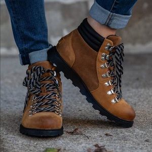 ainsley boot sorel